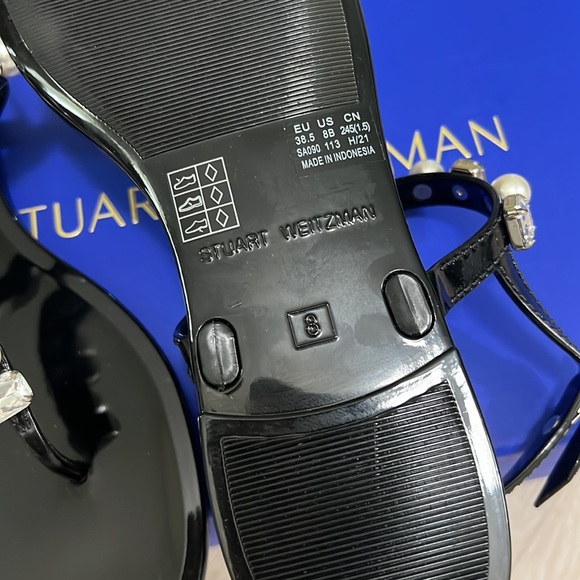 Stuart Weitzman Goldie Crystal Jelly Sandals - Picture 7 of 11